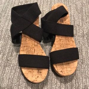 Lucky Brand sandals